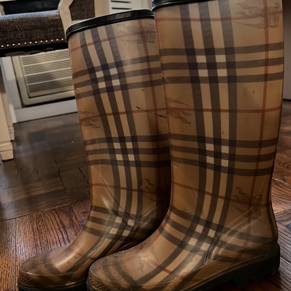 Burberry check rain boots - Picture 2 of 3